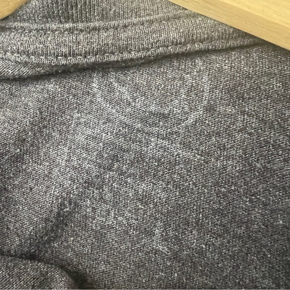 NIRVANA Dark Grey Multi Color Short Sleeve T-shirt, no size tag fits like a S - Picture 3 of 3